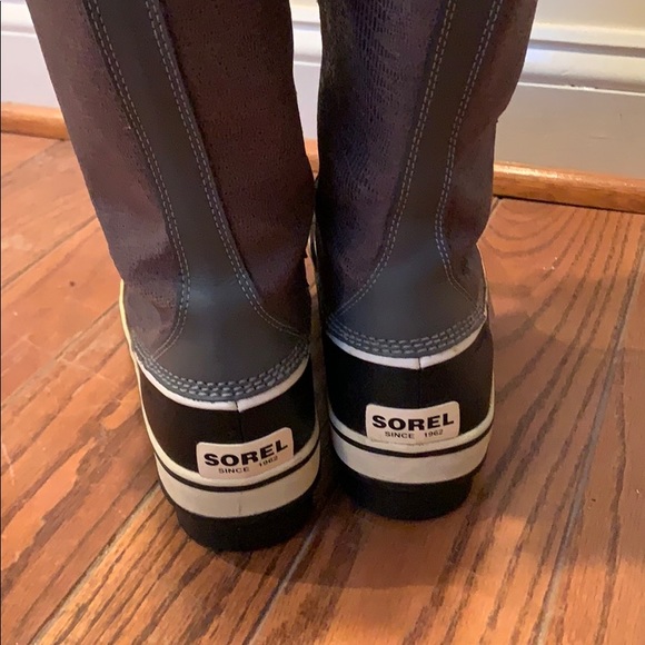 Women’s Sorel Joan of Arctic Boot - Picture 3 of 4